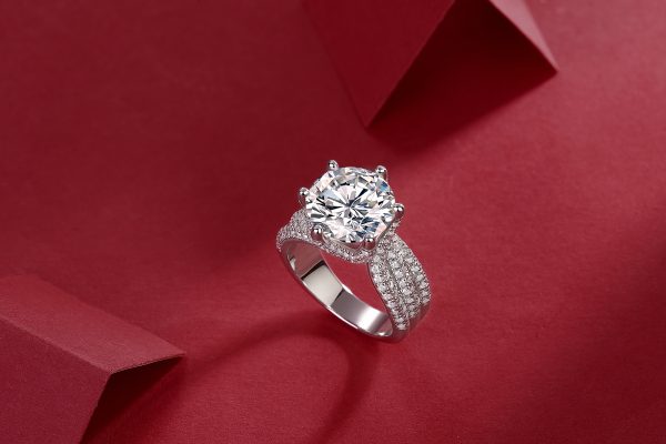 Luxury Fashion Large Diamond Ring Moissanite Silver Ring - Image 2